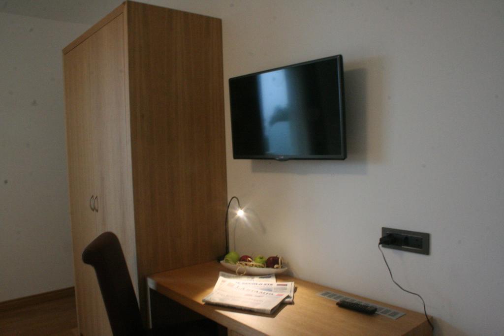 ונטימיגליה Villa Eva Hotel חדר תמונה